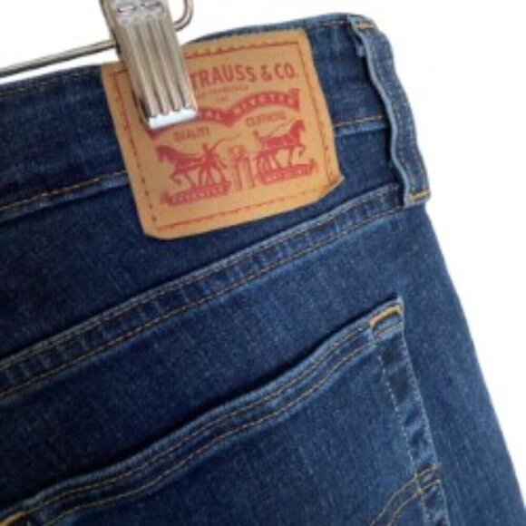 Levi's 725 High Rise Bootcut Jeans 32 - Picture 6 of 6